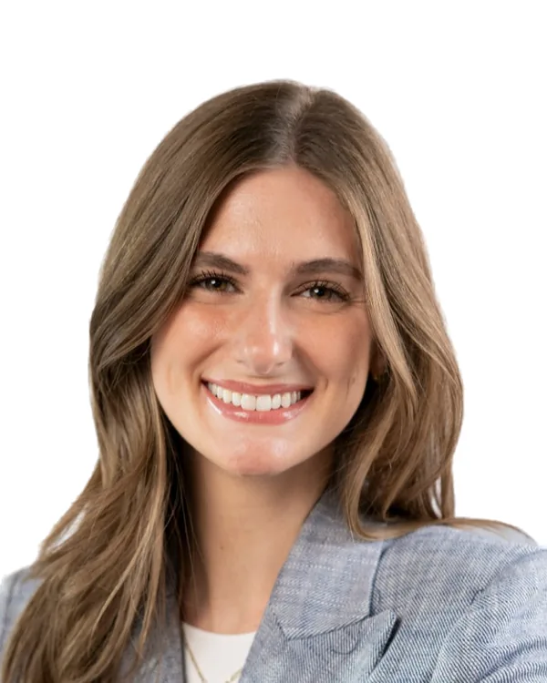 Allie Karnig, Associate, Capital & Acquisitions